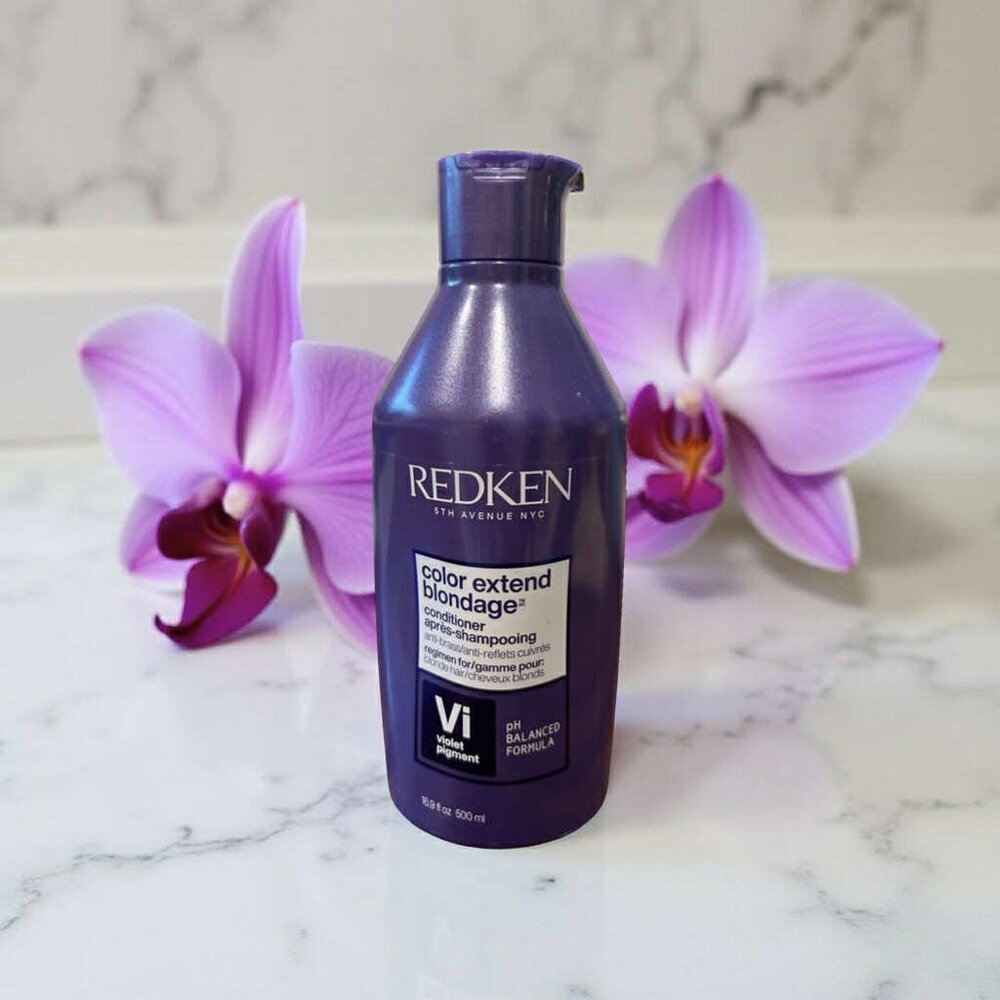 Redken Color Extend Blondage Violet Pigment  Conditioner 16.9 oz